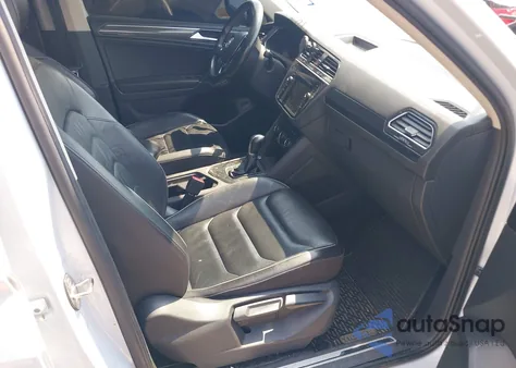 2018 Volkswagen Tiguan 2.0T Sel Premium from USA, damaged, VIN 3VV5B7AX4JM102051